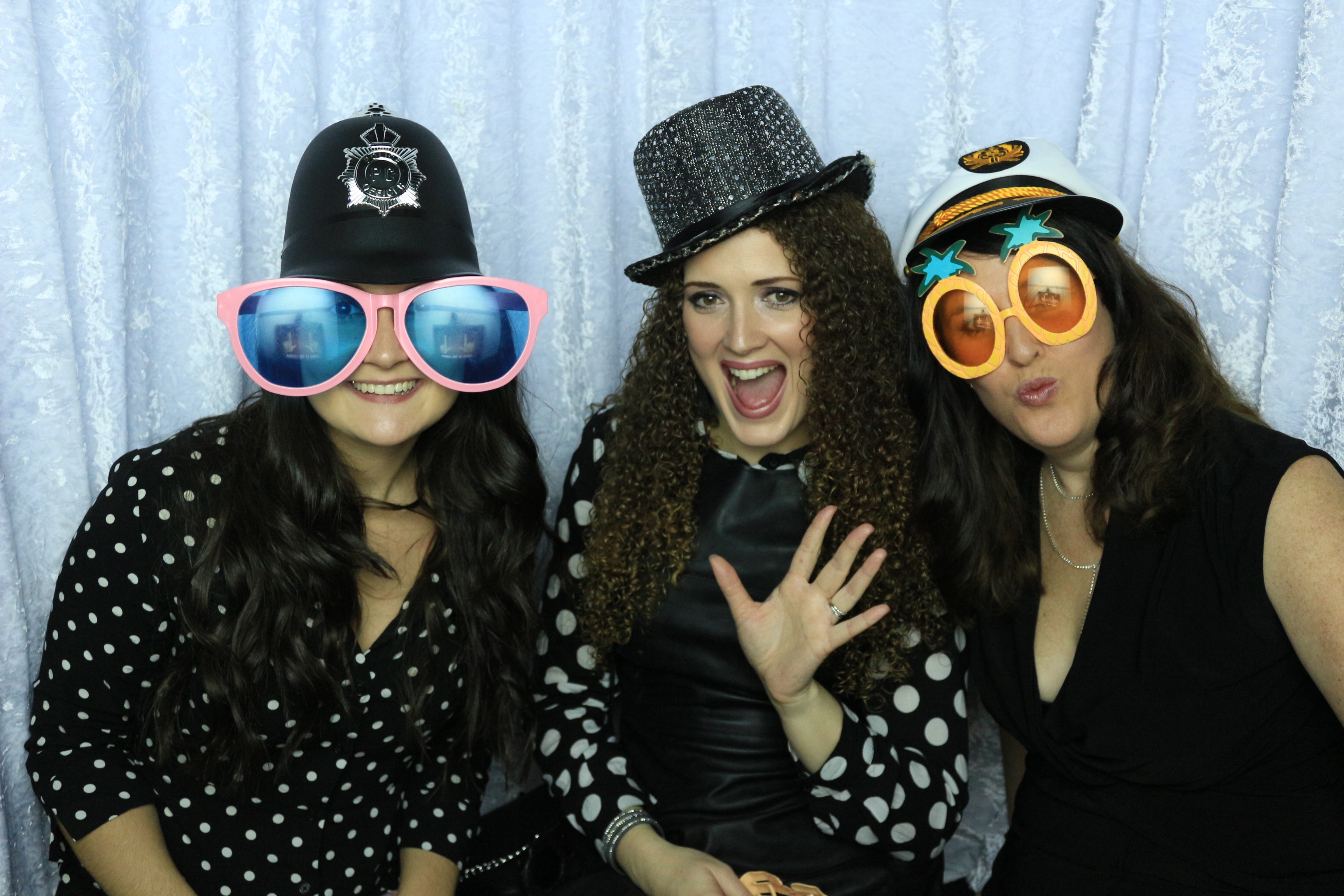 Dee’s 40th Birthday - Images | View more photos from the event at gallery.partydelightsphotobooth.co.uk/u/PartyDelightsPhotoBooth/Dee’s-40th-Birthday-Images